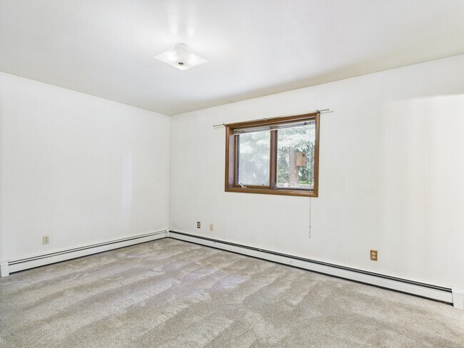 Building Photo - 109 Cary Ave