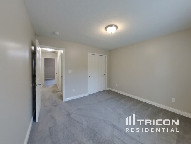 Building Photo - 203 Beacon Point Ln