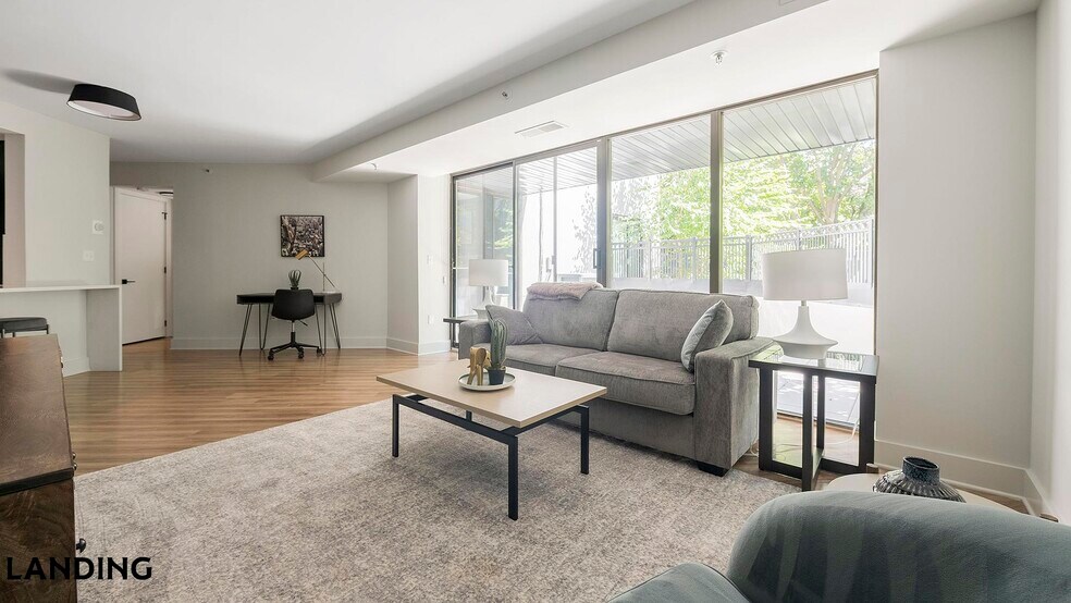 Building Photo - 1550 Clarendon Blvd