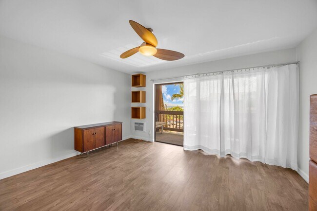 Building Photo - 3740 Lower Honoapiilani Rd