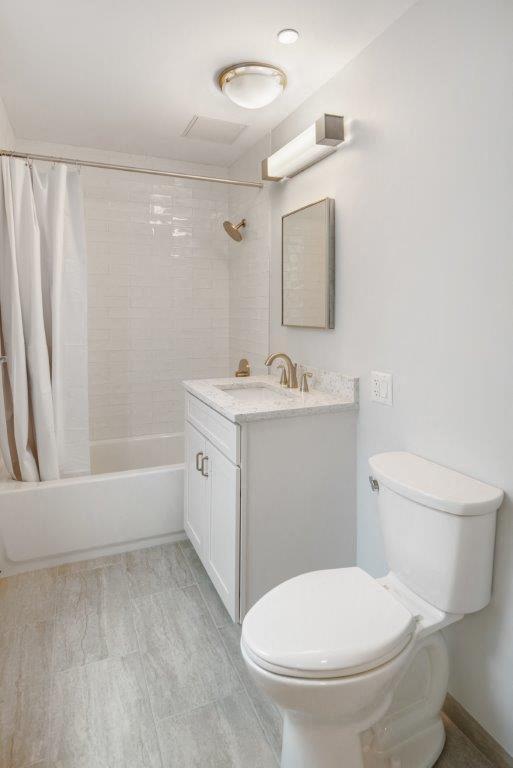 Building Photo - Magazine Street Apartments