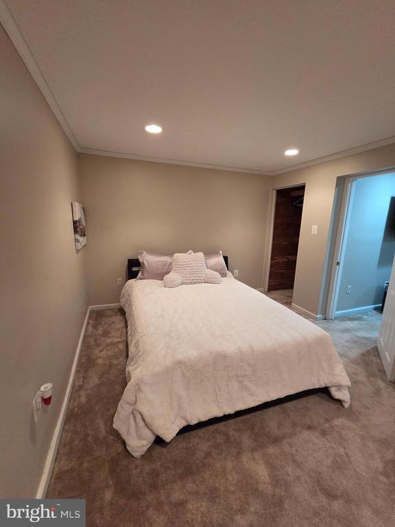 Building Photo - 2122 Princess Anne Ct