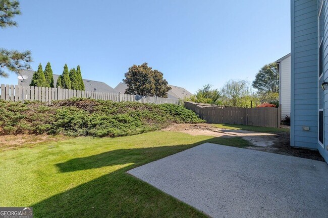 Building Photo - 4010 Ridgefair Dr