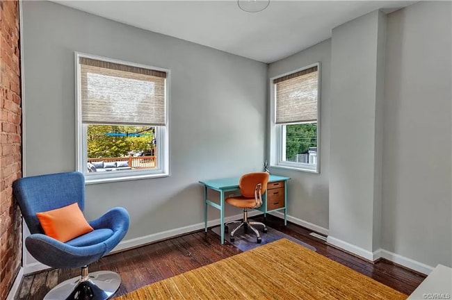 Building Photo - 118 N Lombardy St