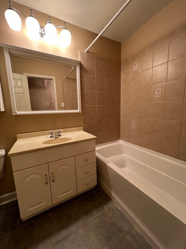 Building Photo - 202 Avenue A