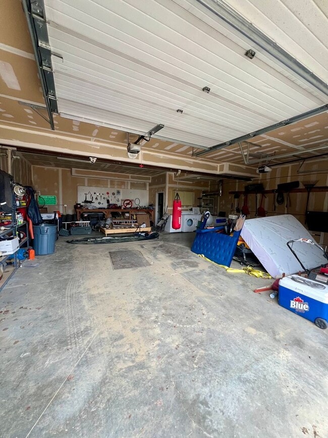 Building Photo - Charming 2-Bedroom Home with Loft on Moose...