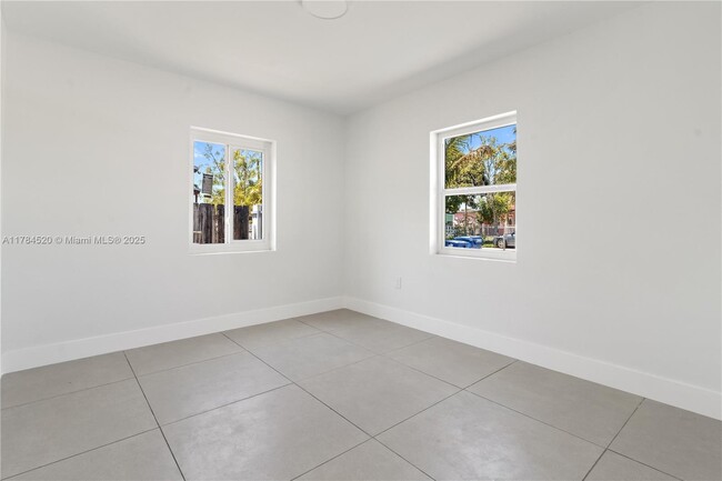 Building Photo - 2900 NW 160th St