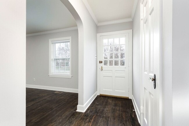 Building Photo - 2664 Kings Hwy