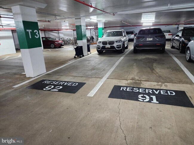 Building Photo - 5809 Nicholson Ln