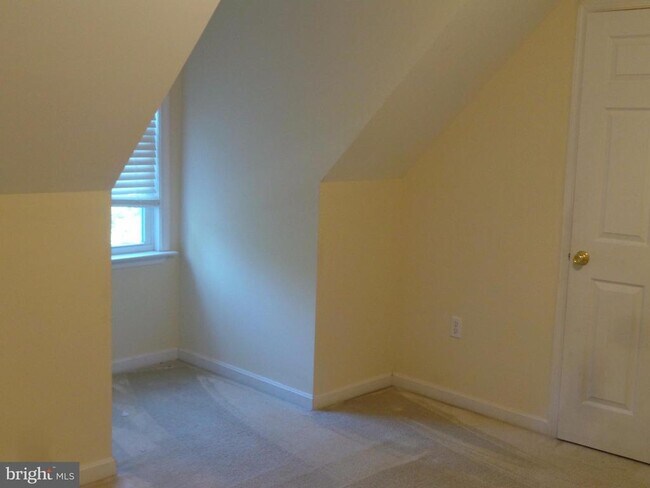 Building Photo - 45650 Connor Way