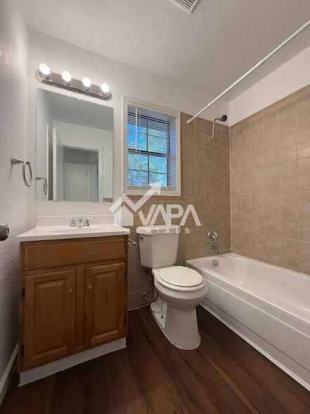 Building Photo - 5607 Summer Gold Dr