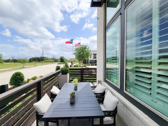 Building Photo - 19730 Riverbed Ln