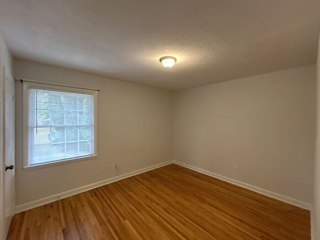 Building Photo - T.R. Lawing Realty Property