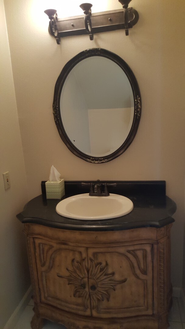 Building Photo - FARLEY