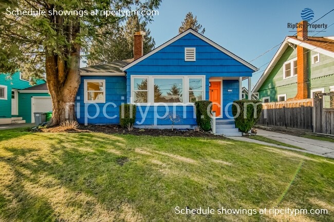 Building Photo - 2521 SE 64th Ave