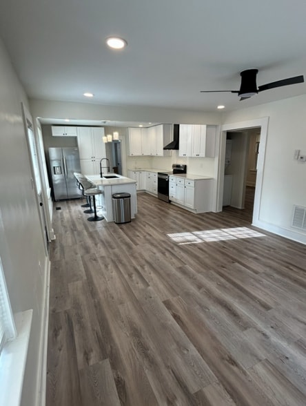 Building Photo - 1415 Dodson Dr SW