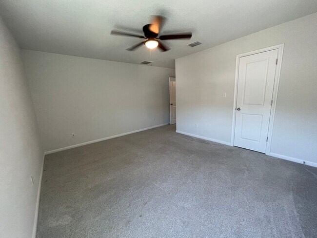 Building Photo - Room in Single Family Home on Spinnaker Loop