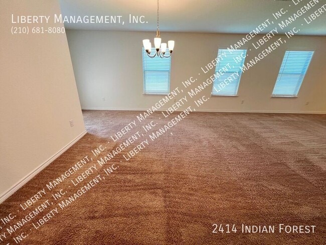 Building Photo - 2414 Indian Frst