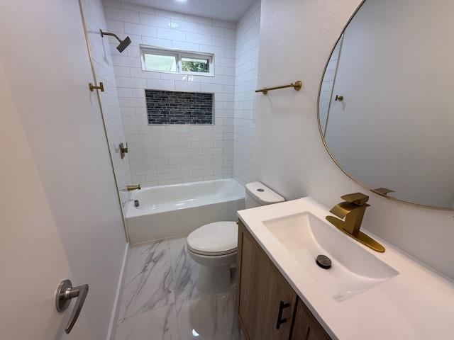 Building Photo - 3137 Rotan Ln