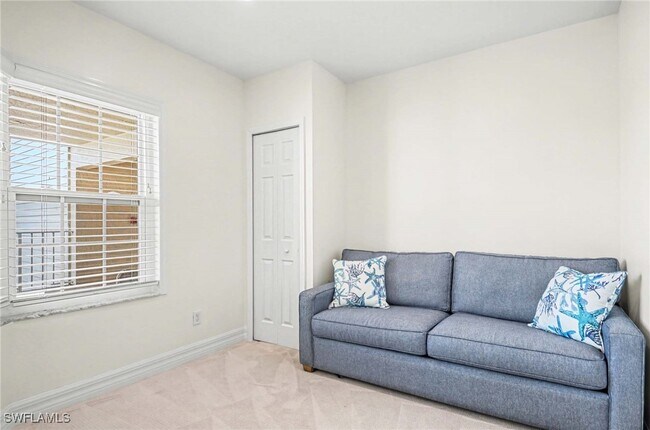 Building Photo - 4140 Bayhead Dr