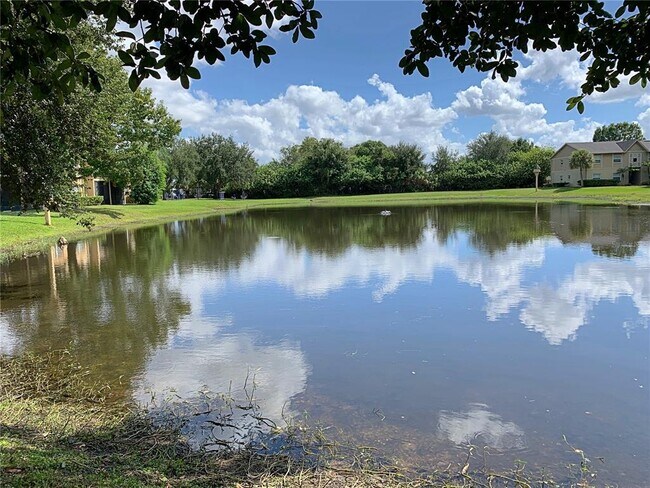 Building Photo - 9800 Turf Way