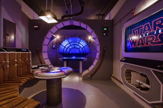 Building Photo - 4831 Kings Castle Cir