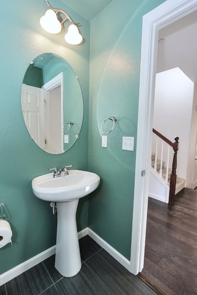 Building Photo - High Demand Park Place Home for Rent!