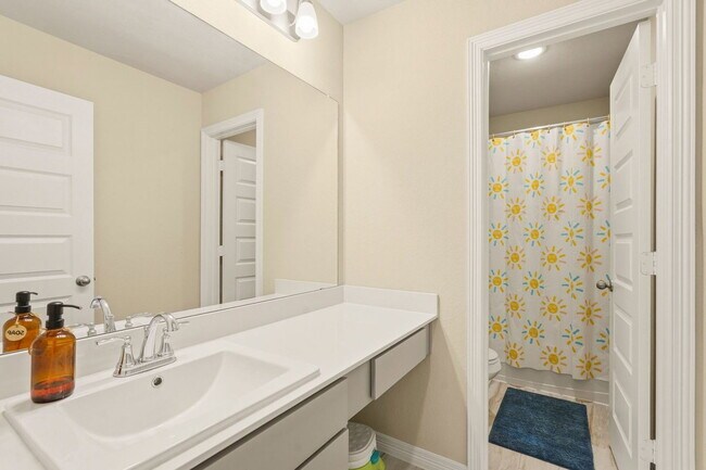 Building Photo - 812 Coronado Ter Ln