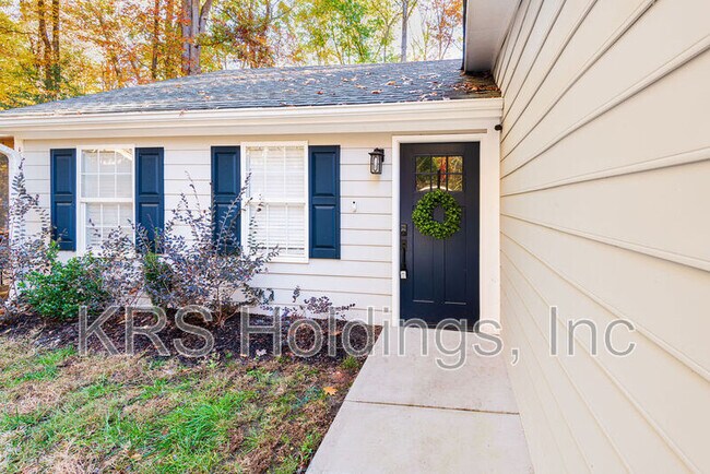 Building Photo - 2428 Rachel Dr