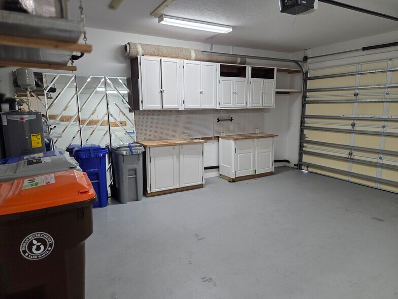 Building Photo - 427 Pineapple Sq SW