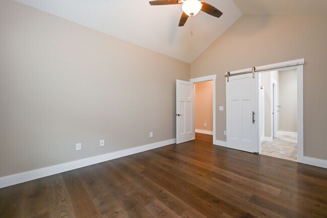 Building Photo - Beautifully Updated 3 Bedroom Home with Sunroom, Two-Car Garage, and Upscale Finishes