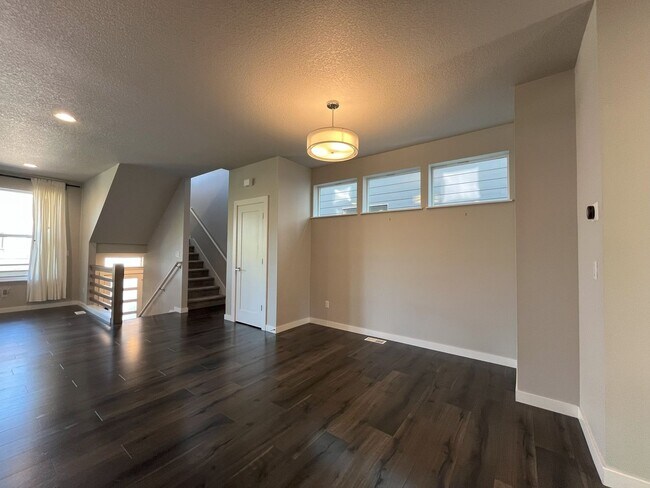 Building Photo - Three-Level Modern Living with Open Floor ...