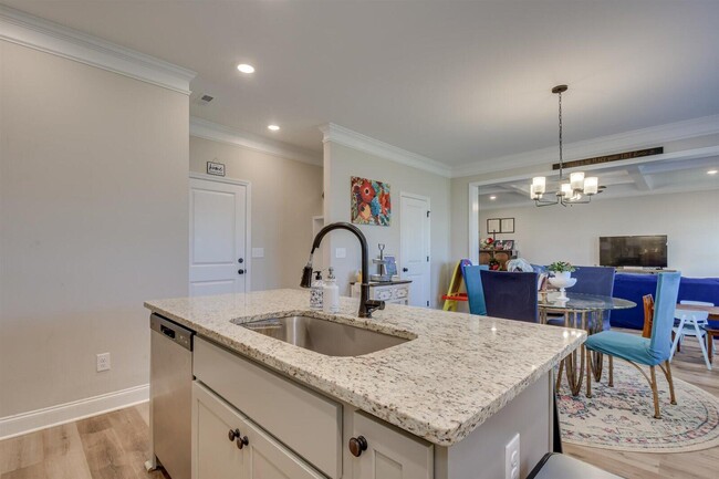 Building Photo - 6007 Bakerville Ln