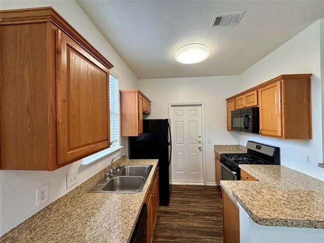 Building Photo - 6914 Meador Ave