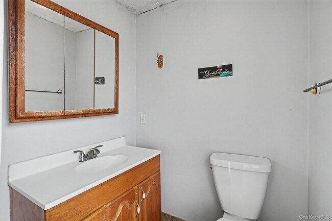 Building Photo - 39 Spruce St