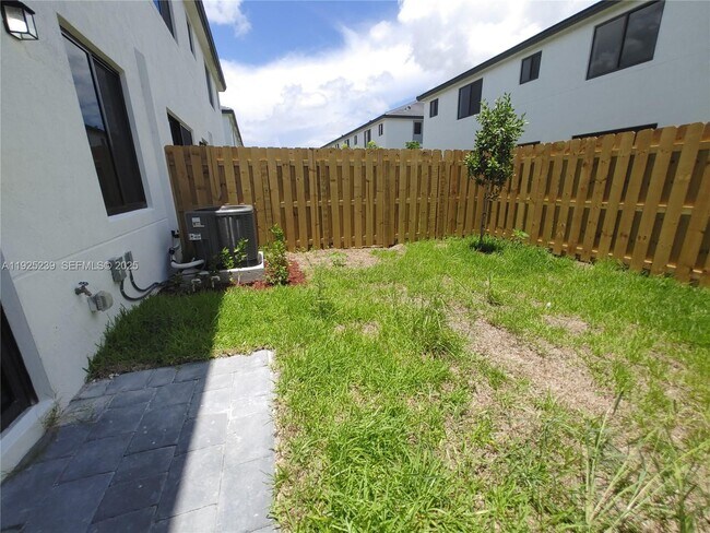 Building Photo - 34513 SW 191st Ave