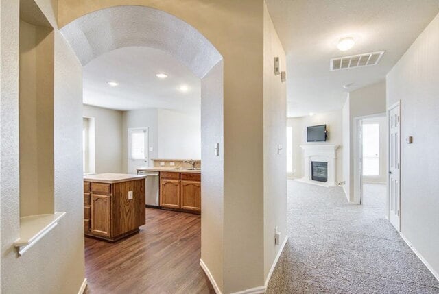 Building Photo - "Stylish & Spacious 3-2-2 in Prime North Fort Worth with Resort-Style Amenities Near Alliance Tow...