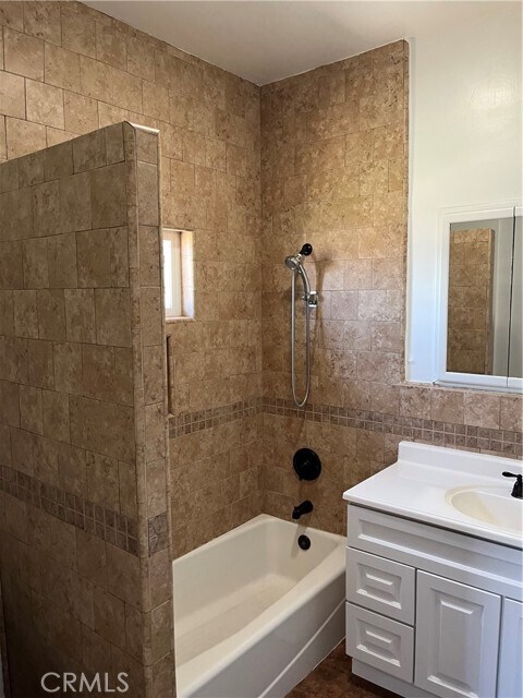 Building Photo - 9358 Claymore St