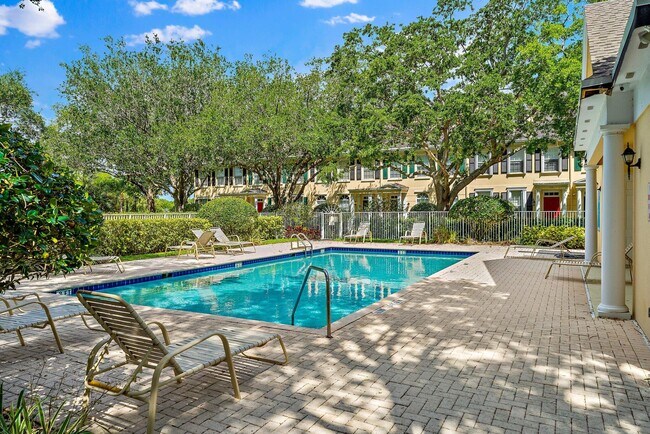 Building Photo - 351 Legare Ct