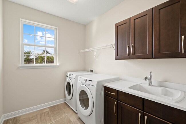 Building Photo - 55 Rum Runner Wy