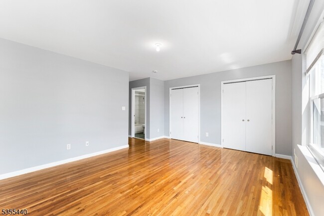 Building Photo - 236 LT Glenn Zamorski Dr