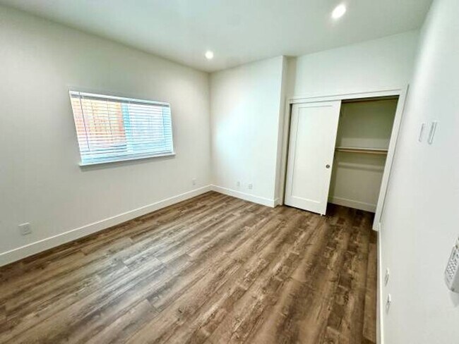 Building Photo - 19241 Carlton Ave