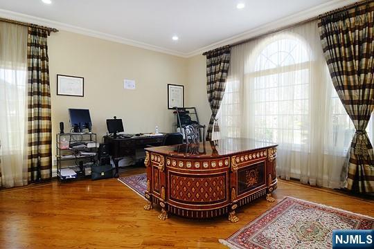 Building Photo - 417 N Woodland St