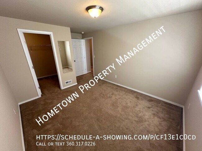 Building Photo - Spacious 4 Bedroom Home in Horizon Pointe!...