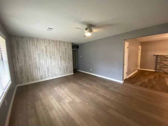 Building Photo - Cozy Remodeled 3 Bedroom home on Shaded lot with Shop!