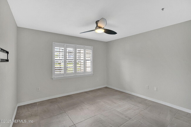 Building Photo - 700 Boardwalk Dr