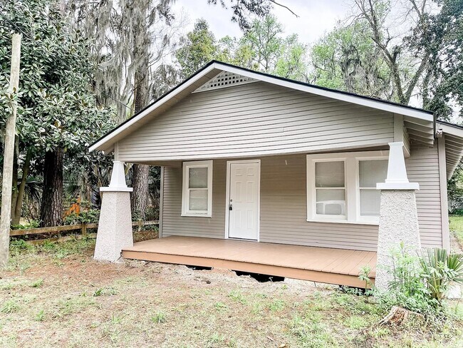 Primary Photo - 59 St Johns Ave