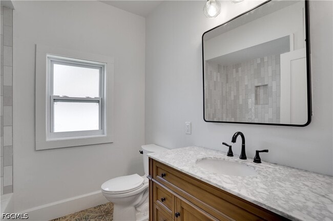 Building Photo - 4058 39th Ave N