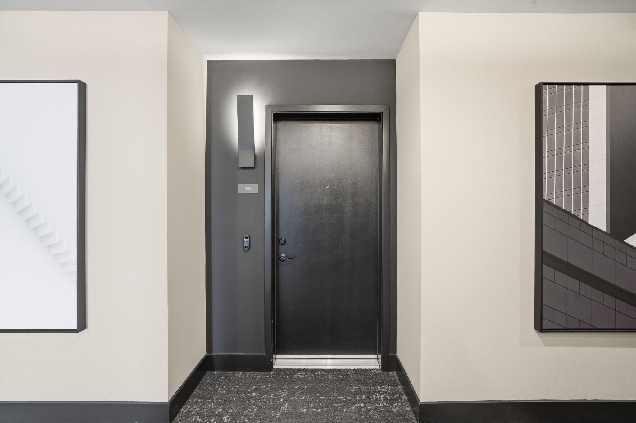 Building Photo - 3578 Rambla Pl