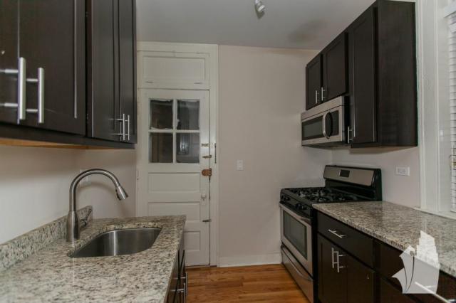 Building Photo - 2 bedroom in Chicago IL 60625